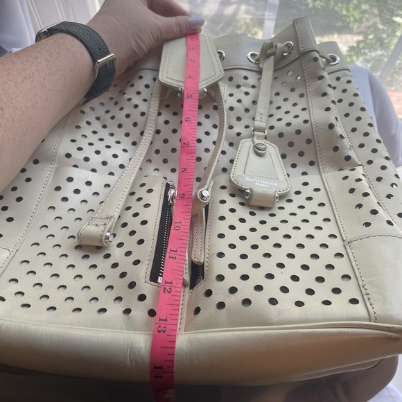 Olivia Harris Tribeca White Perforated Leather Zipper Backpack Bag Purse - Picture 15 of 16